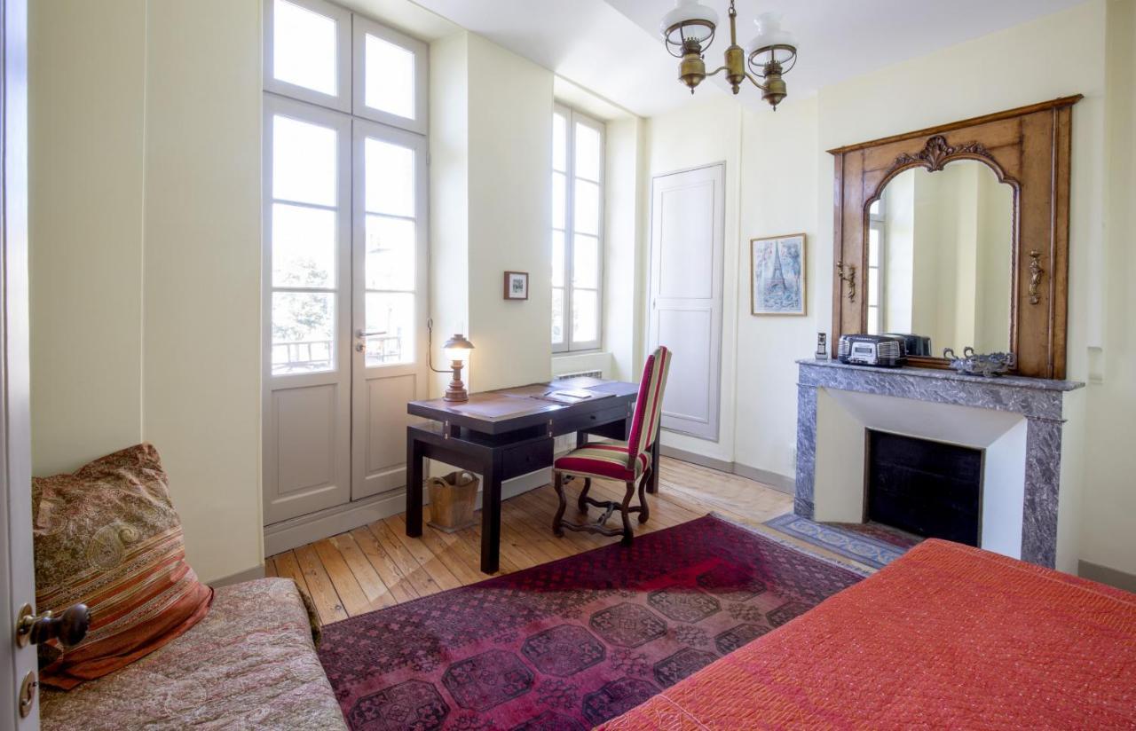 Centre Historique, Appartement Climatise Avec Terrasse Bordeaux Exterior foto